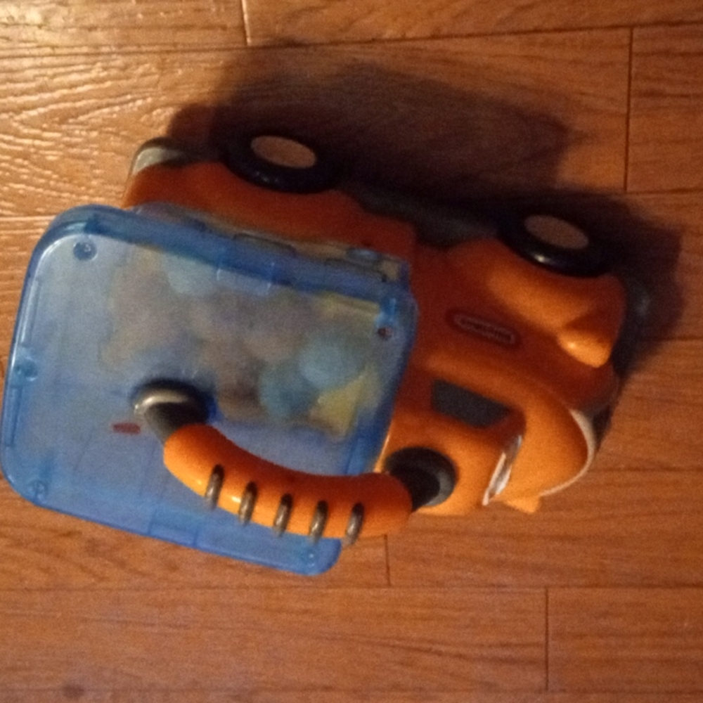 Little tikes kids dump truck